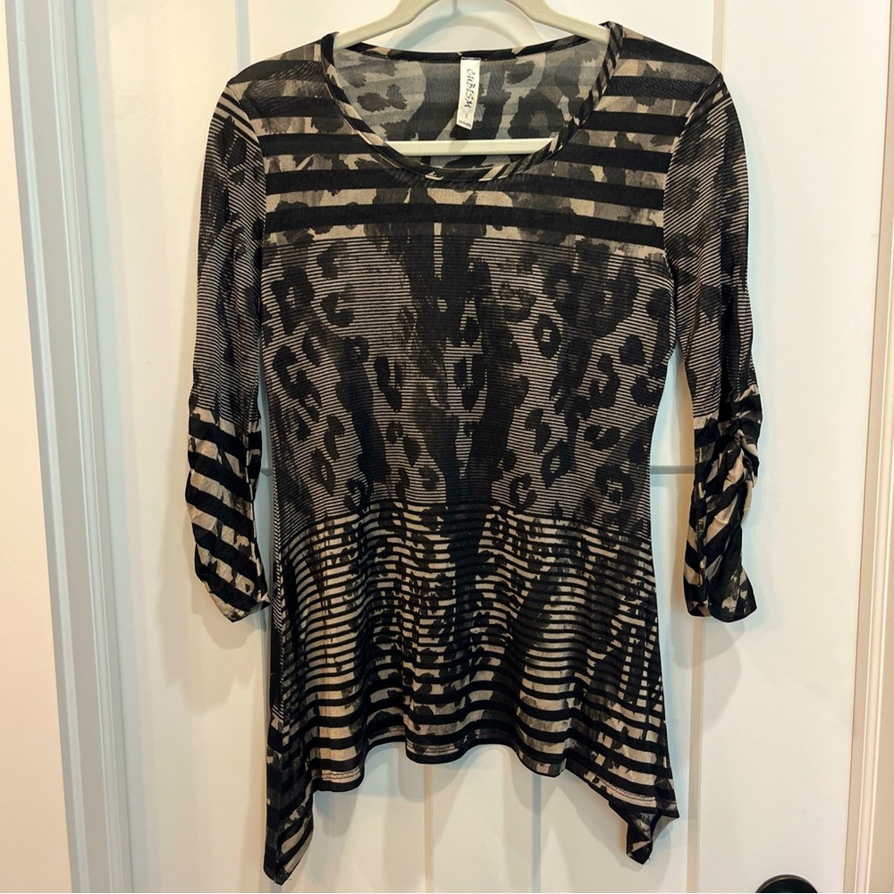 Cubism Women’s Size Small Sheer Top Animal Print Blouse Mesh Black 3/4‎ Sleeve